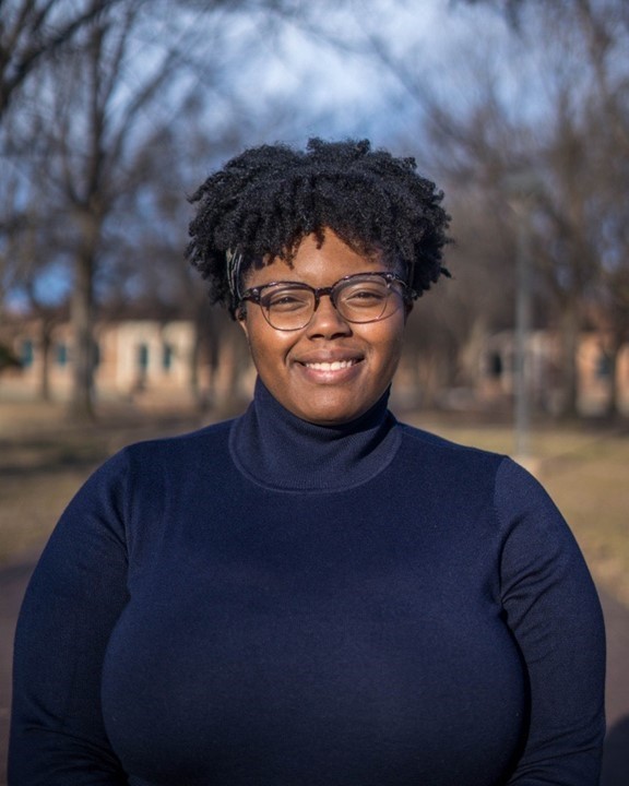 Headshot of Taylor Dinkins